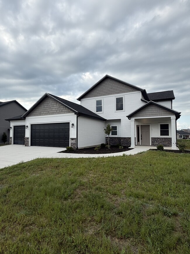 Building Photo - 1216 Switchfoot Dr