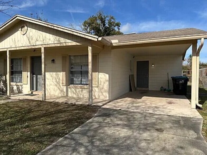 Building Photo - 1117 Princewood Dr