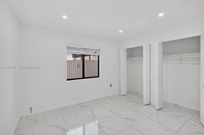 Building Photo - 2490 NW 44th St