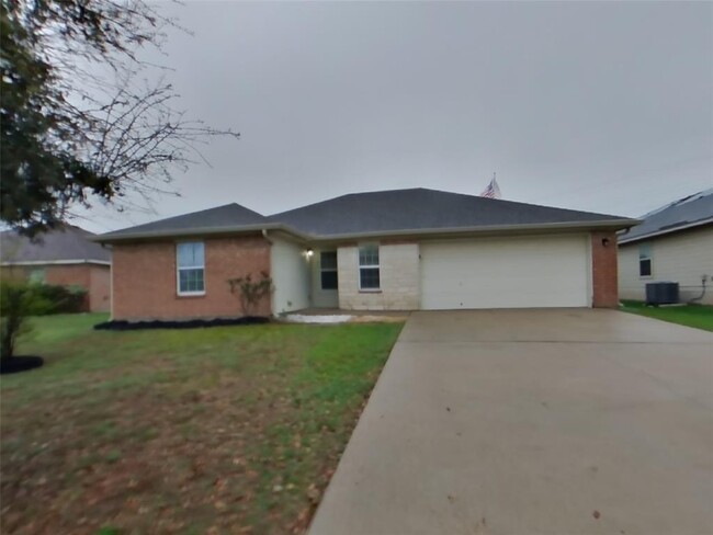 Primary Photo - 104 Druse Ln