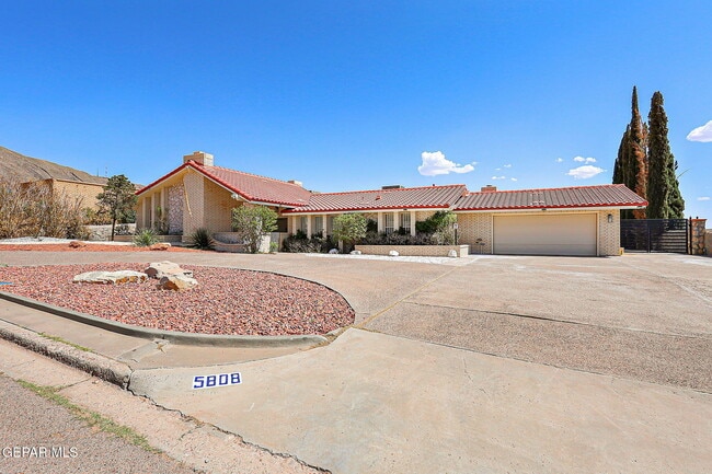 Building Photo - 5808 Kingsfield Ave