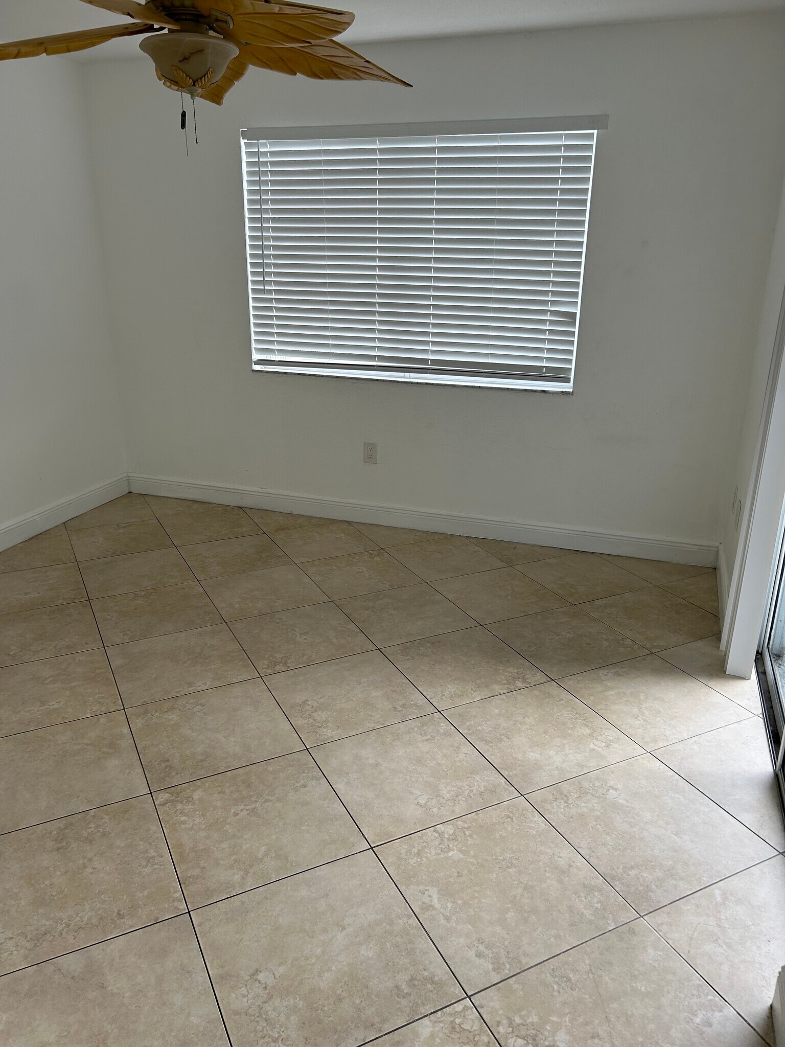 Building Photo - 8640 SW 212th St