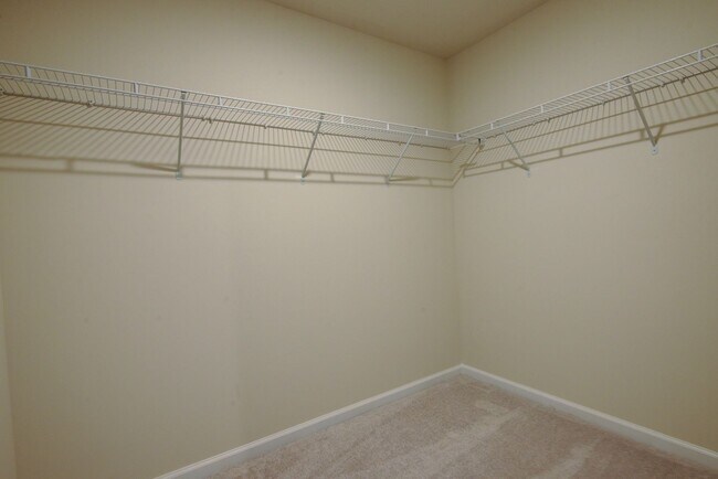 Building Photo - 14061 Castle Nook Dr