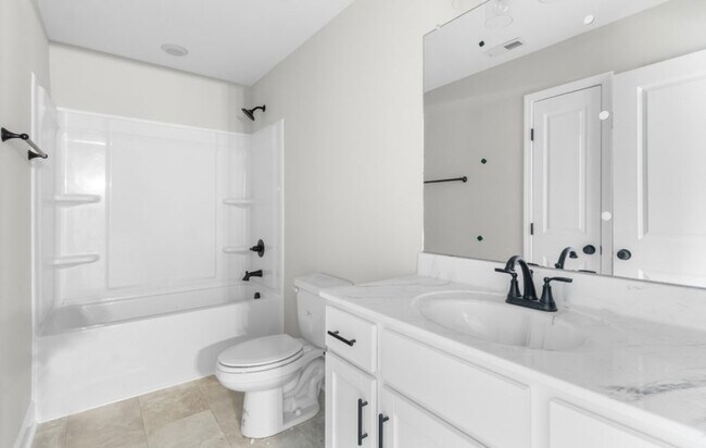 Building Photo - 422 Mattingly Dr