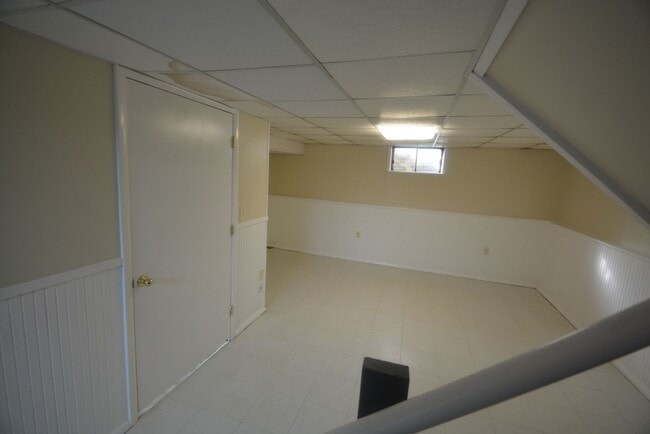 Building Photo - Recently Updated 3 Bedroom 1 Bath in Newar...