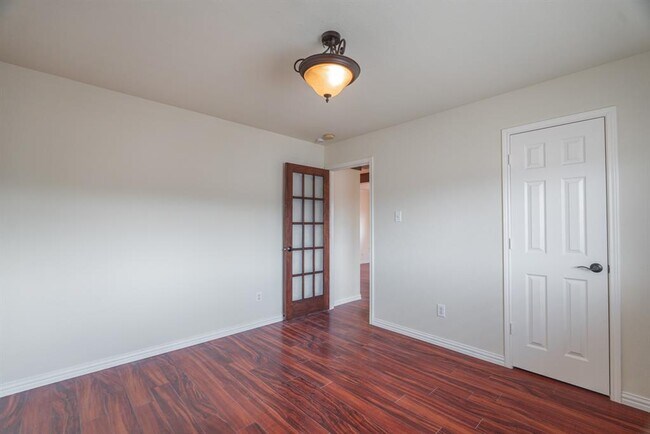 Building Photo - 21815 Grassy Hill Ln