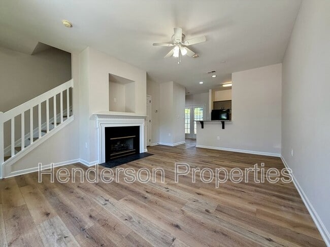 Building Photo - 6415 Mallard View Ln