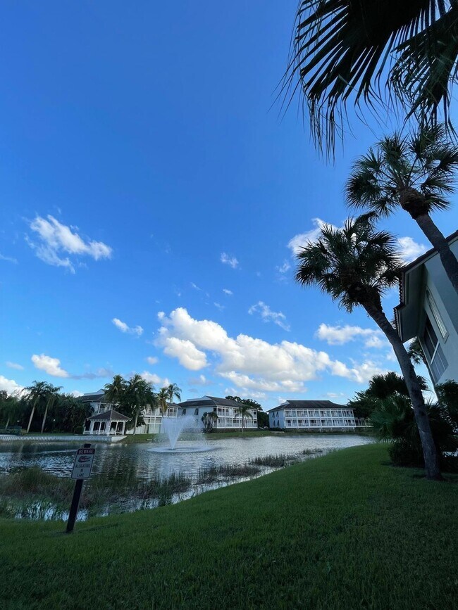 Building Photo - 209 Cypress Point Dr