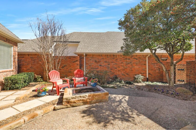 Building Photo - 17105 Vista Tree Cir