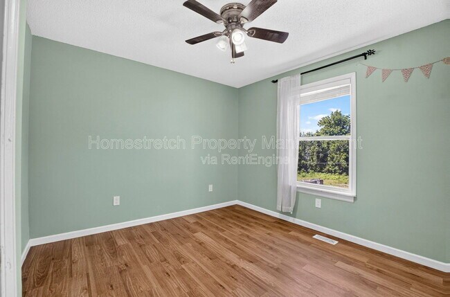 Building Photo - 10608 Canter Way
