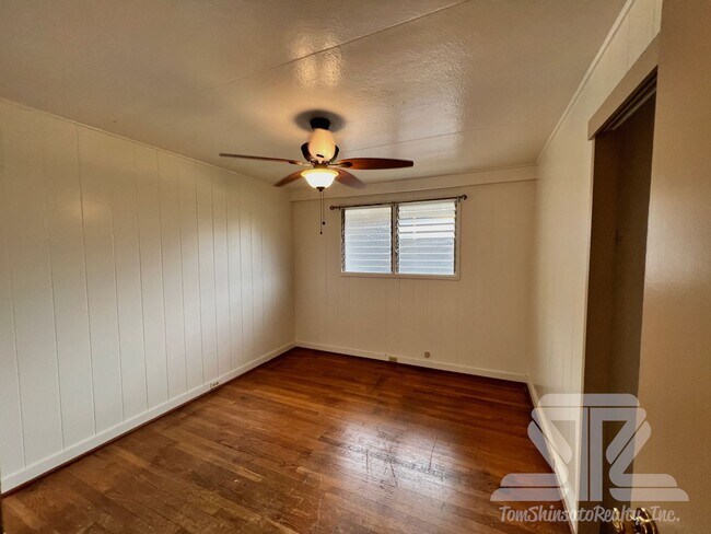 Building Photo - Two Story Home Diamond Head / Kapahulu