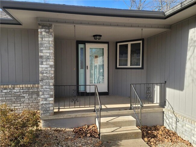 Building Photo - 3 Ashton Cir