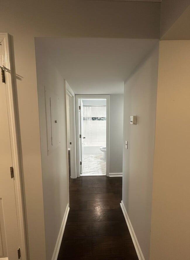 Building Photo - 207 Westfield Dr