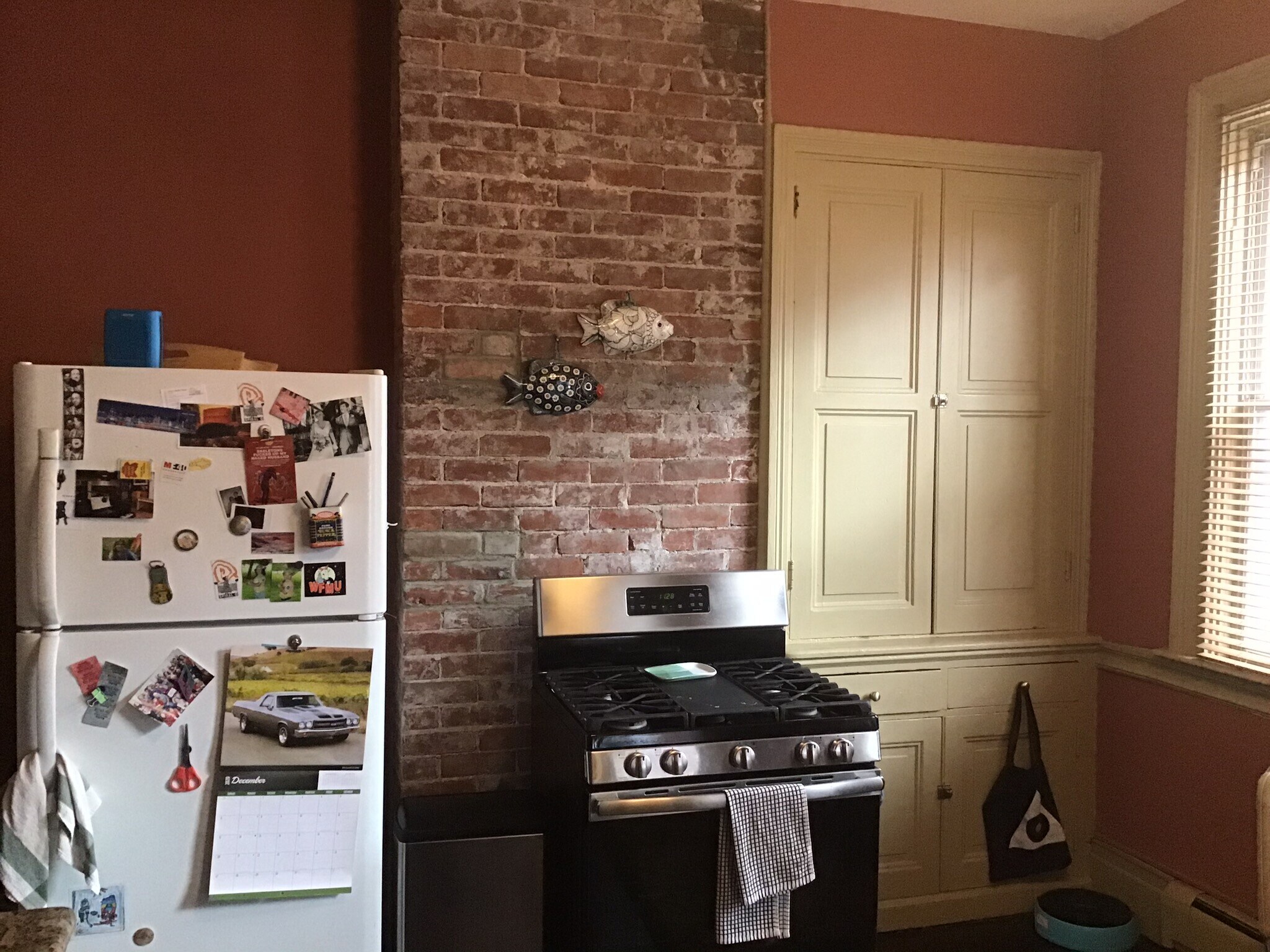 Kitchen - 601 Lockhart St