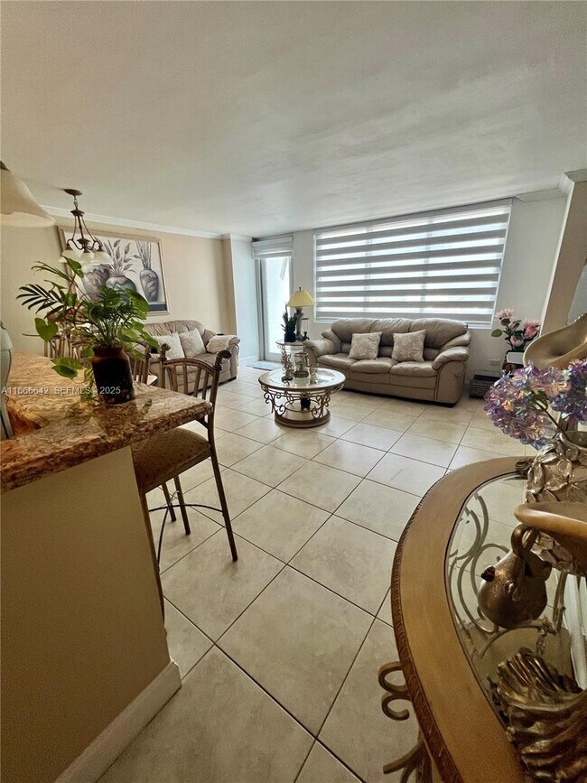 Building Photo - 7135 Collins Ave