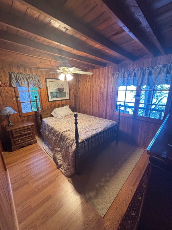 Building Photo - 31826 Glen Rd