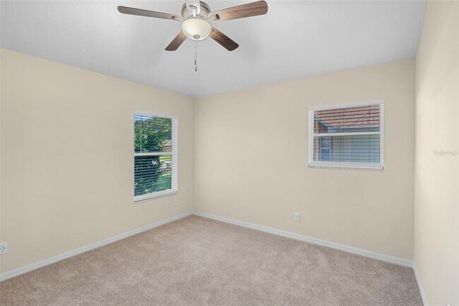 Building Photo - 5622 King James Ave