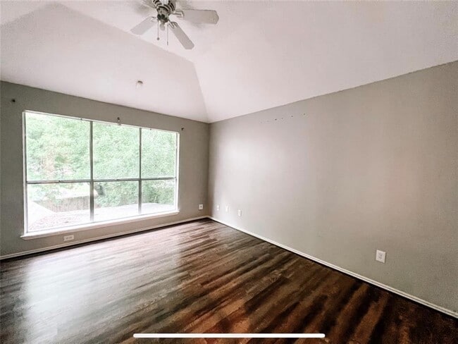 Building Photo - 9226 Spindlewood Dr
