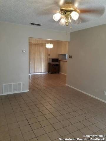 Building Photo - 3 br, 1.5 bath House - 6731 Red Bluff