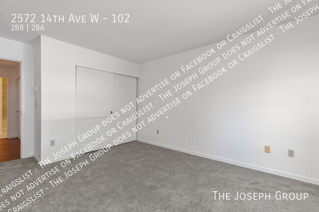Building Photo - 2572 14th Ave W