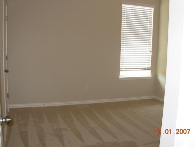 Building Photo - 12216 Buzz Schneider Ln