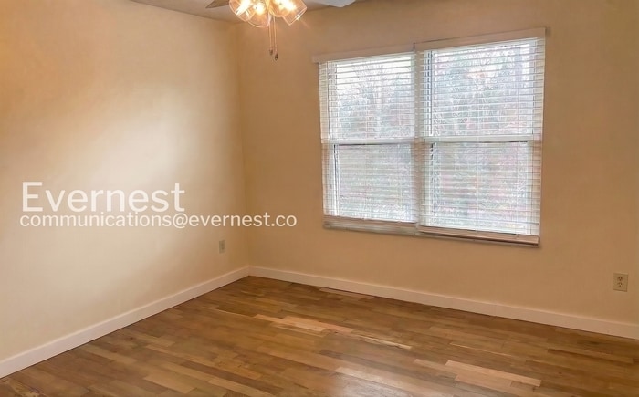 Building Photo - 2566 Edencreek Ln