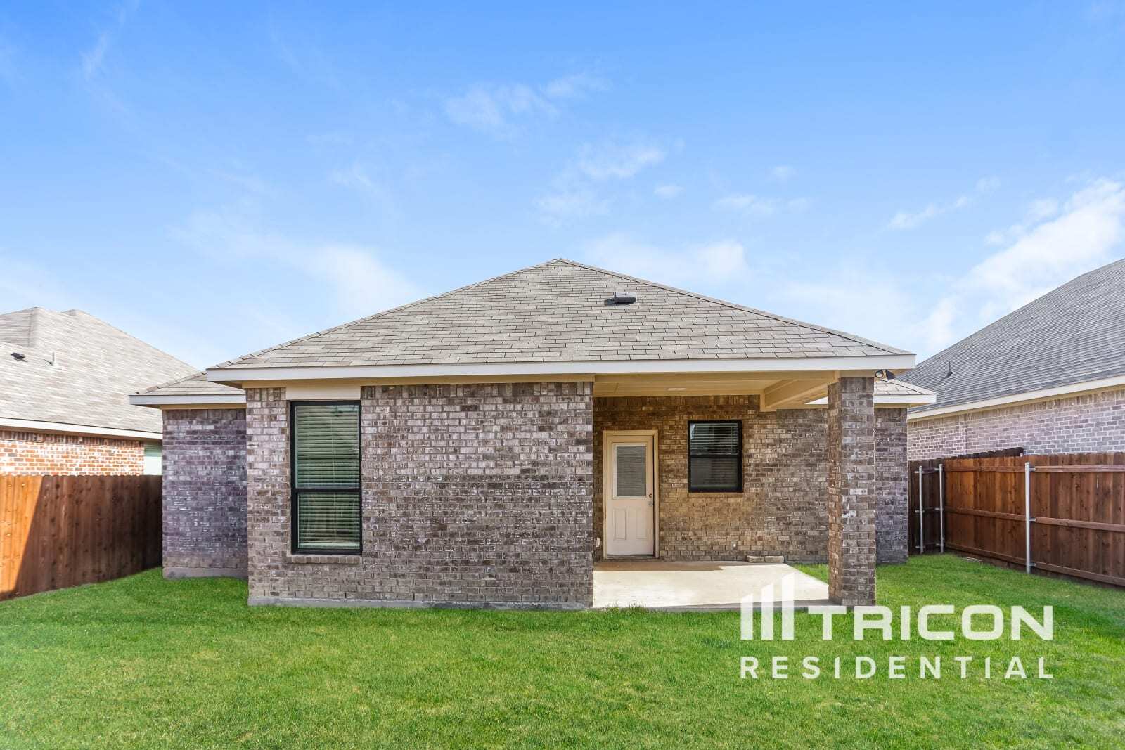 Building Photo - 10301 Ft Teran Trl