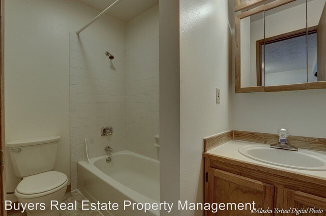 Building Photo - 1540 Russian Jack Dr