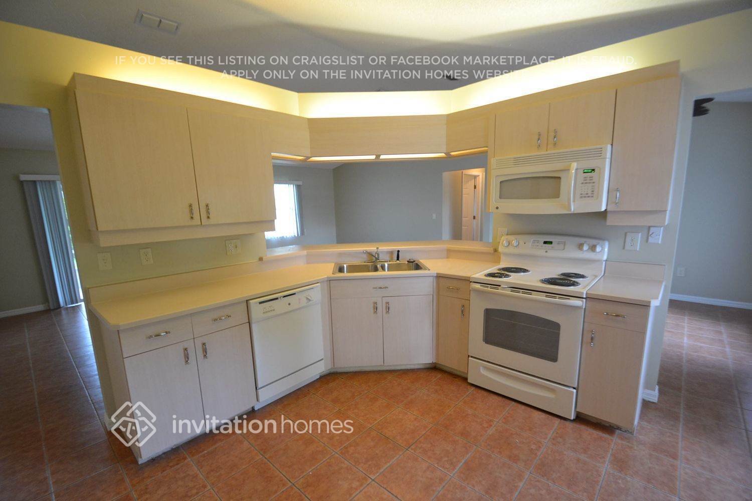 Building Photo - 415 Sandpiper Ct