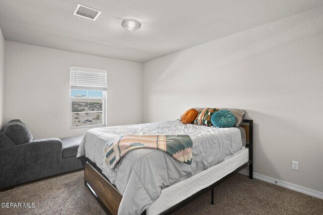 Building Photo - 1624 Brevoort St