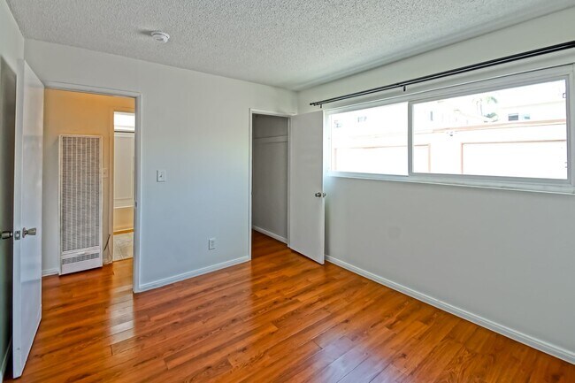 Building Photo - 25227 Bigelow Rd