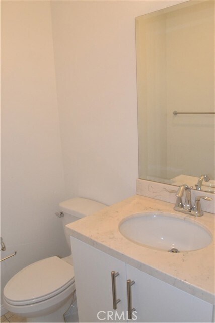 Building Photo - 149 E Commercial St