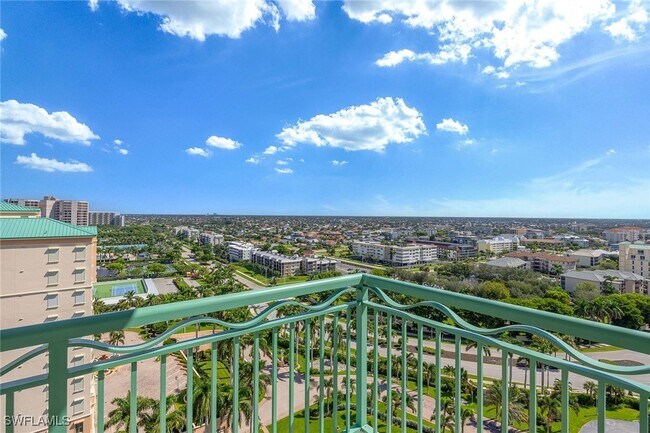 Building Photo - 940 Cape Marco Dr