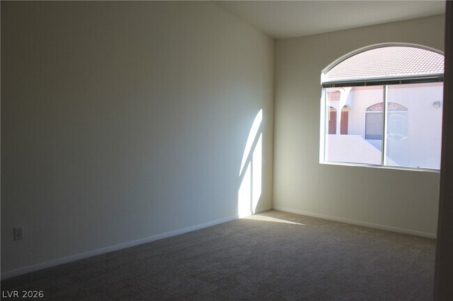 Building Photo - 700 Carnegie St