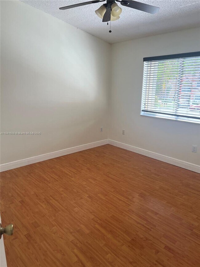 Building Photo - 15510 SW 133rd Pl