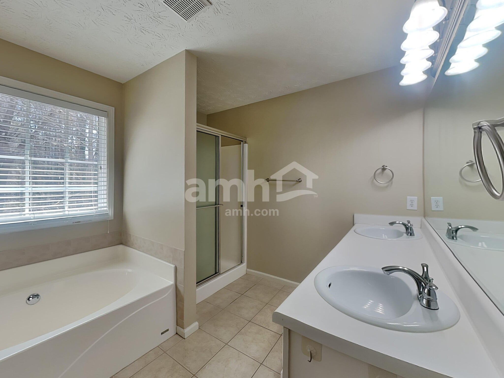 Building Photo - 3500 Watson Gate Rd