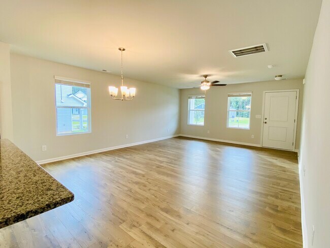 Building Photo - 793 Conductor Ct