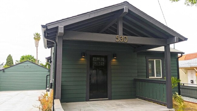 Building Photo - 530 Glover Ave