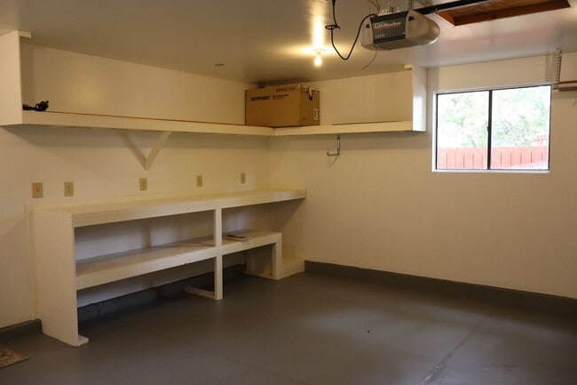 Building Photo - Lovely Loveland Home with Finished Basemen...