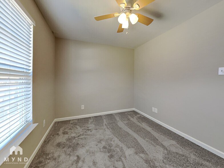 Building Photo - 6141 Salamander Run Ln