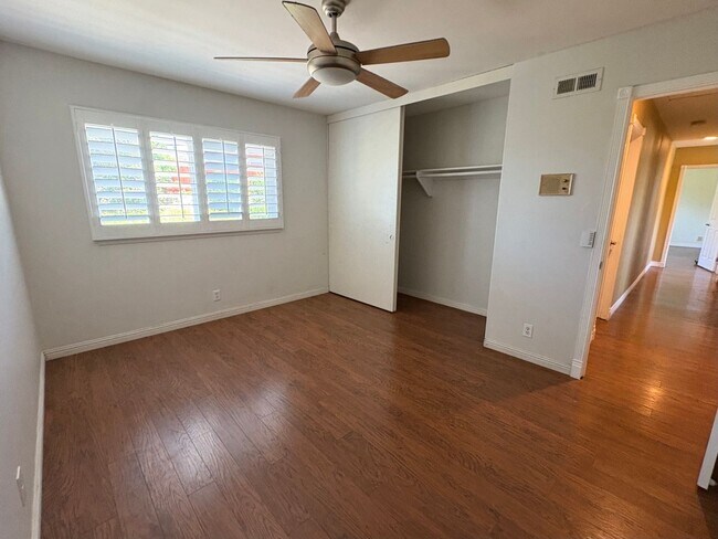 Building Photo - Prestigious Home In Outstanding Location! ...