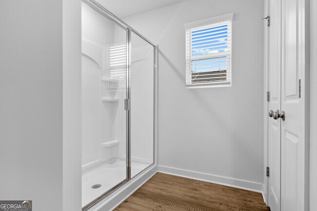 Building Photo - 1105 Holland Rose Dr