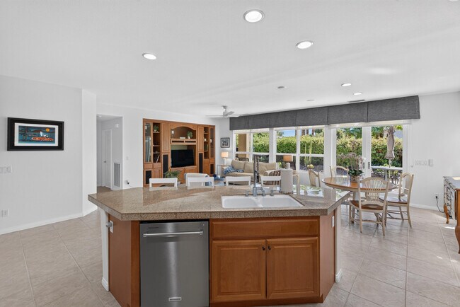 Building Photo - 60440 Juniper Ln