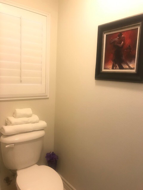 Building Photo - 8418 Lourenco Ln