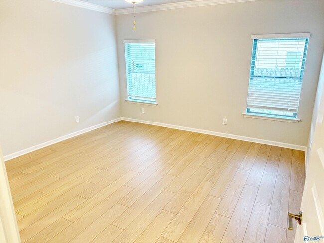 Building Photo - 6057 Gardner Maples Dr SE