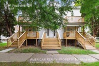Building Photo - 1057 Pine Ave NW