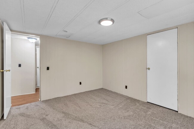 Building Photo - 234 Mill Pond Rd