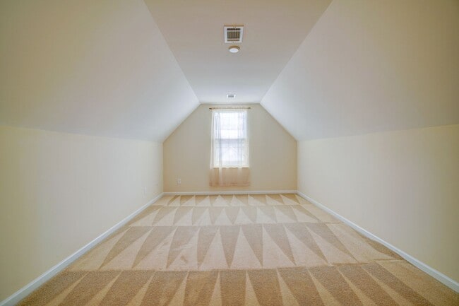 Building Photo - 3/BD - 2.5/BTH  Well Maintained Home in Li...