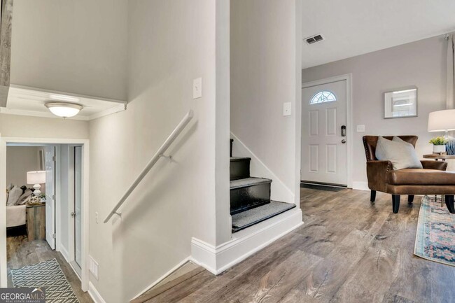 Building Photo - 3605 Creek Mill Dr NW