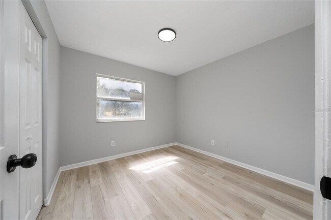 Building Photo - 1034 Falcon St